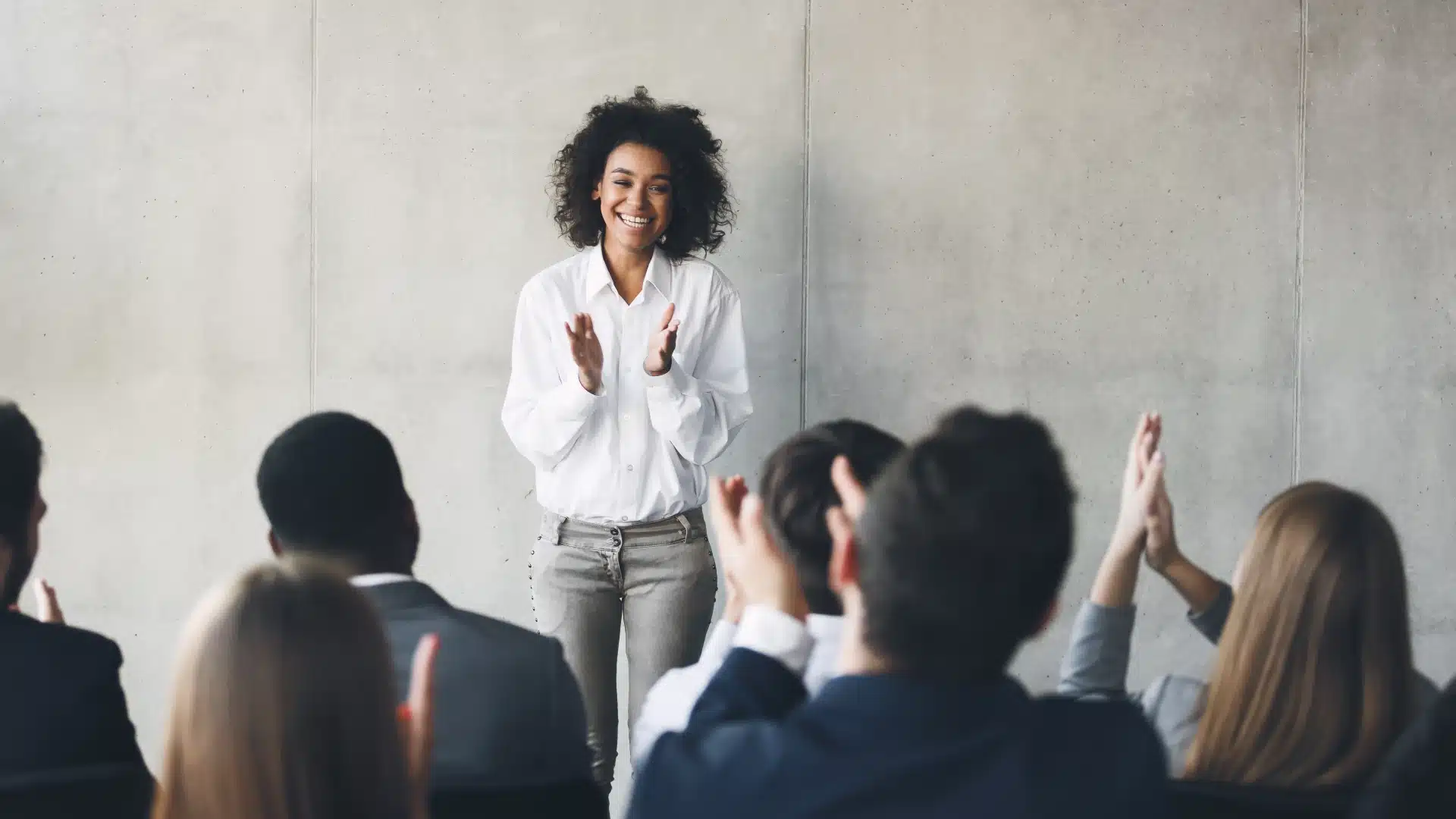 Becoming an Engaging Public Speaker: Charisma Skills for Professionals in South Africa