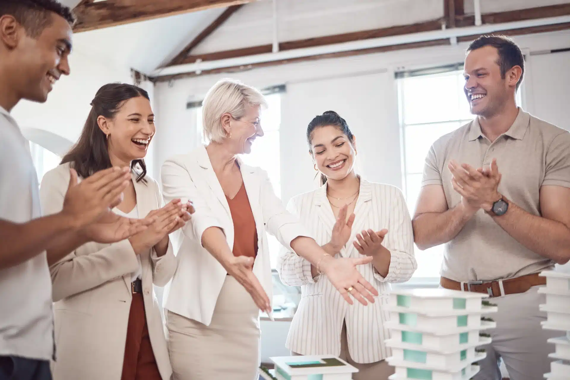 Glimmer Moments: A Strategic Leadership Advantage for Workplace Wellbeing, Culture, and High Performance